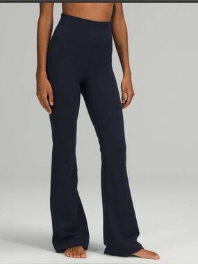 Lululemon groove pants size 6